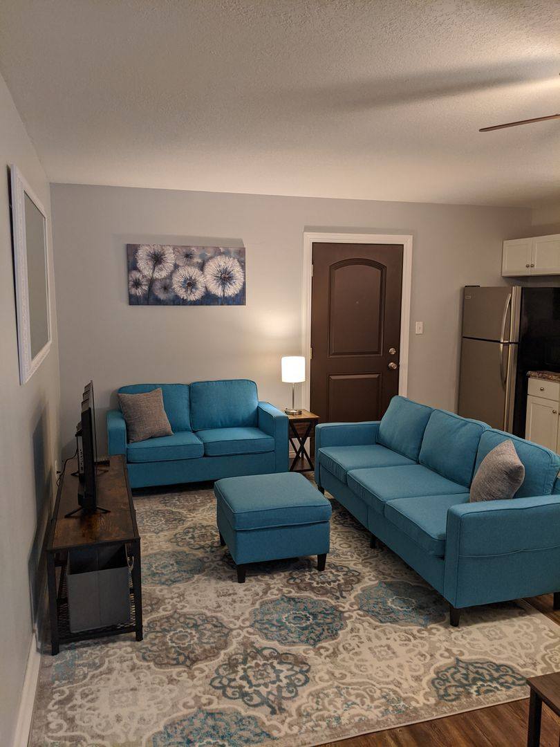 Apartment for rent at 1208 SE First St, Evansville, IN 47713