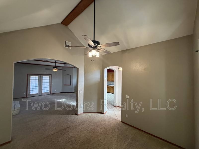 House for rent at 608 N Cherokee Way, Mustang, OK 73064