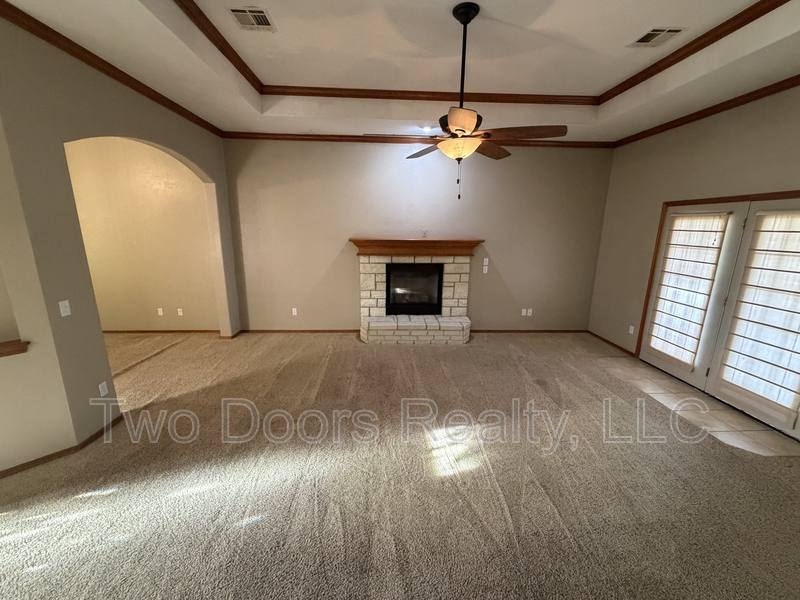 House for rent at 608 N Cherokee Way, Mustang, OK 73064