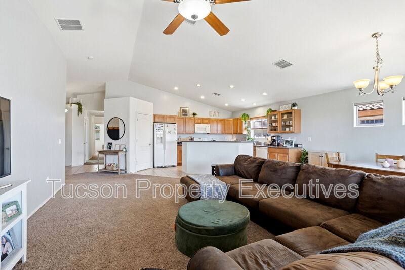House for rent at 11655 W Stone Hearth St, Marana, AZ 85658