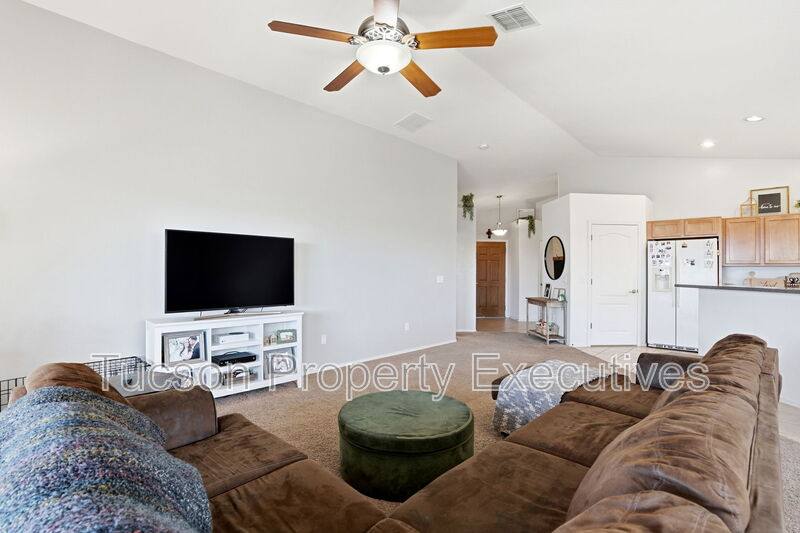House for rent at 11655 W Stone Hearth St, Marana, AZ 85658