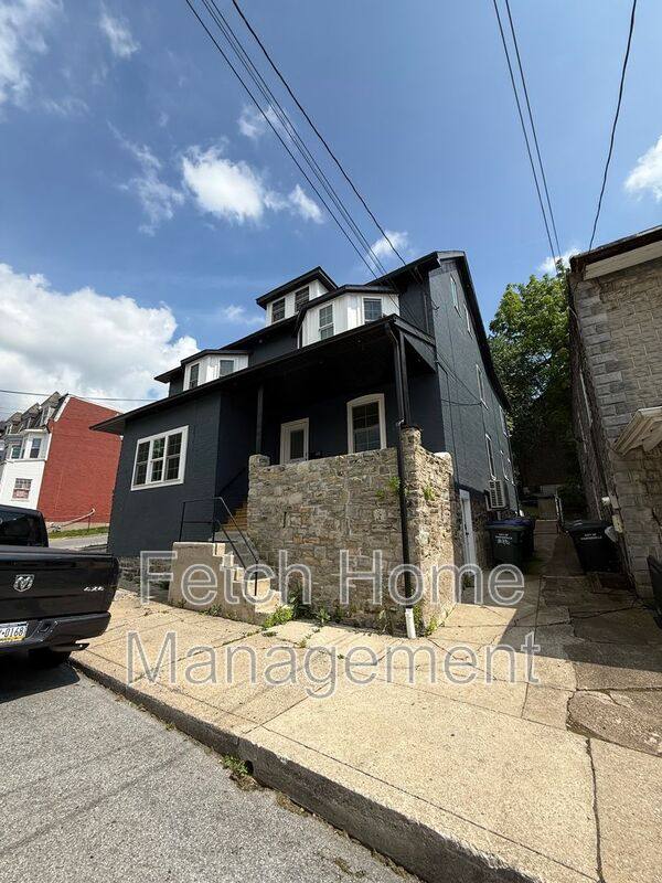 House for rent at 218 Walnut St #3, Coatesville, PA 19320