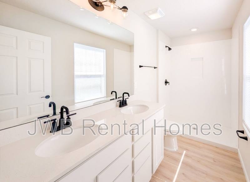 House for rent at 4296 Gilbert St, Jacksonville, FL 32207