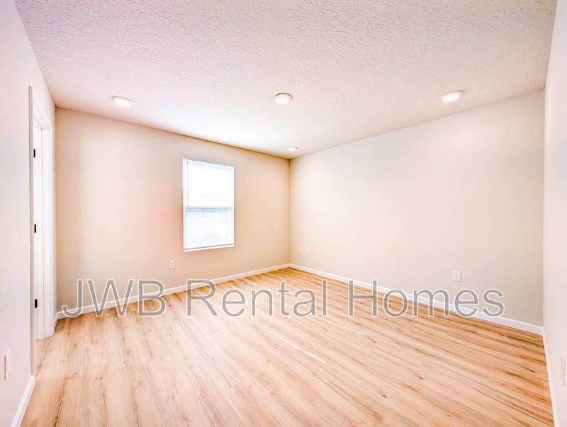 House for rent at 4296 Gilbert St, Jacksonville, FL 32207