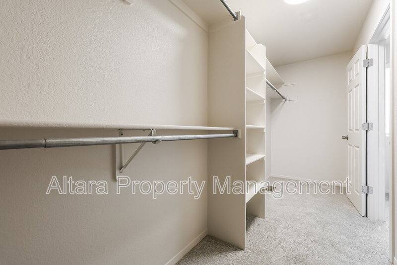 Apartment for rent at 935 Terry St, Longmont, CO 80501