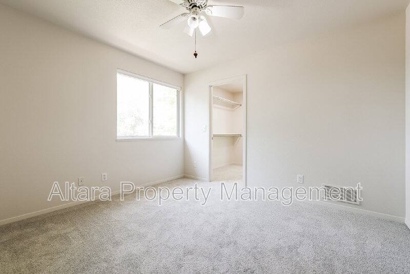 Apartment for rent at 935 Terry St, Longmont, CO 80501