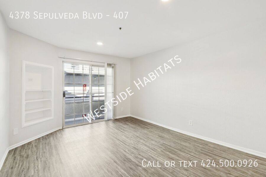 Apartment for rent at 4378 Sepulveda Blvd #407, Sherman Oaks, CA 91403