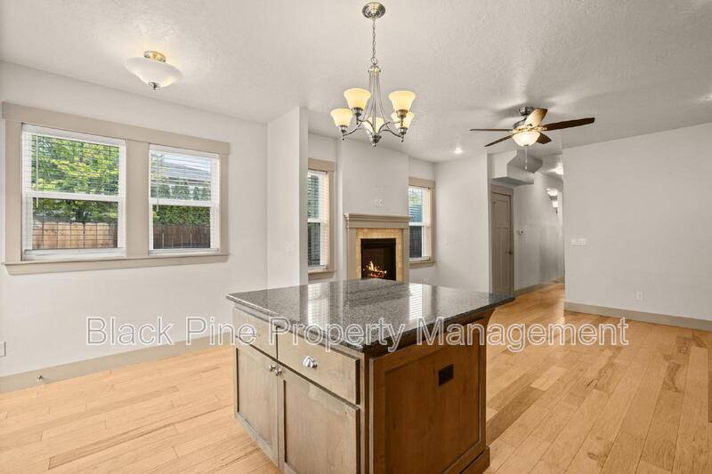 House for rent at 909 N 31st St, Boise, ID 83702