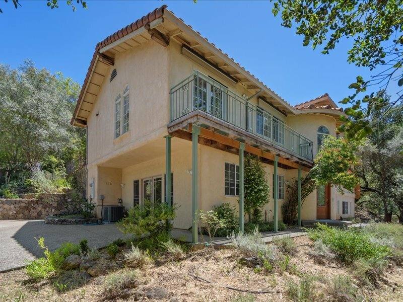 House for rent at 930 Valley View Dr, Healdsburg, CA 95448