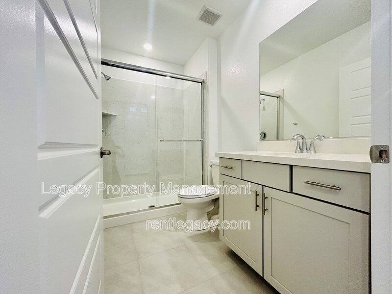 Apartment for rent at 4098 Azul Way, Sacramento, CA 95835