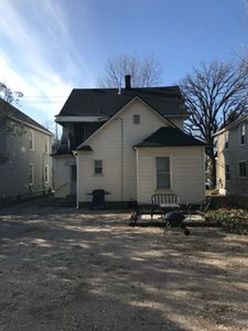 Apartment for rent at 322 Diamond Ave NE, Grand Rapids, MI 49503