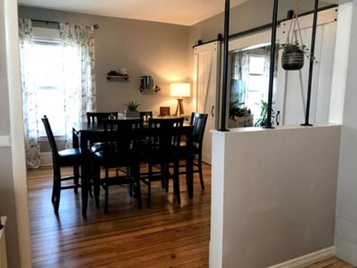 Apartment for rent at 322 Diamond Ave NE, Grand Rapids, MI 49503