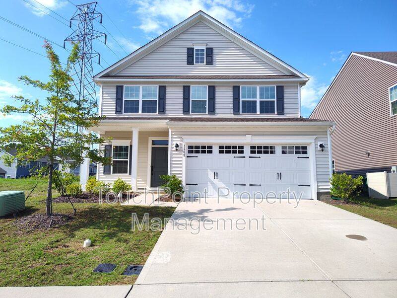 House for rent at 1208 Hinson Forest Rd, Monroe, NC 28110