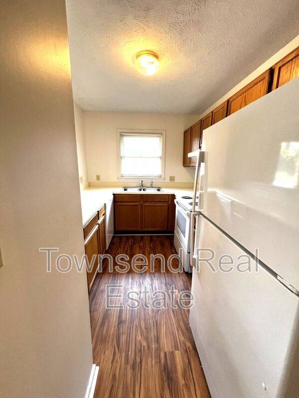 Condo for rent at 1055-3 Ancestry Dr, Fayetteville, NC 28304