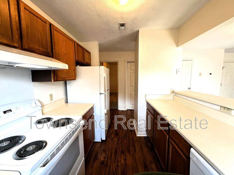 Condo for rent at 1055-3 Ancestry Dr, Fayetteville, NC 28304