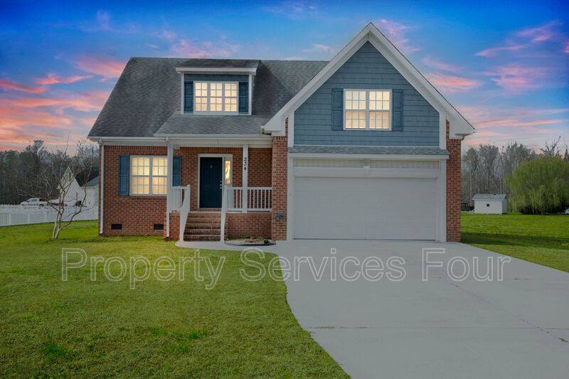 House for rent at 234 Moyock Landing Dr, Moyock, NC 27958