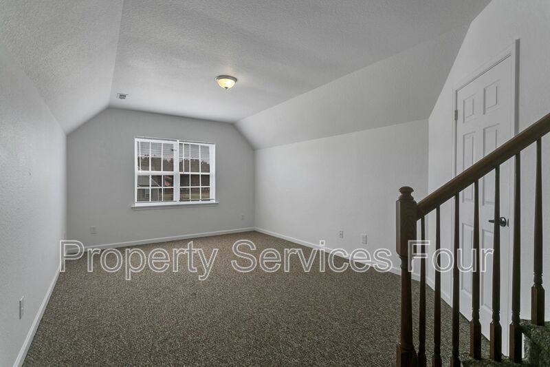 House for rent at 234 Moyock Landing Dr, Moyock, NC 27958