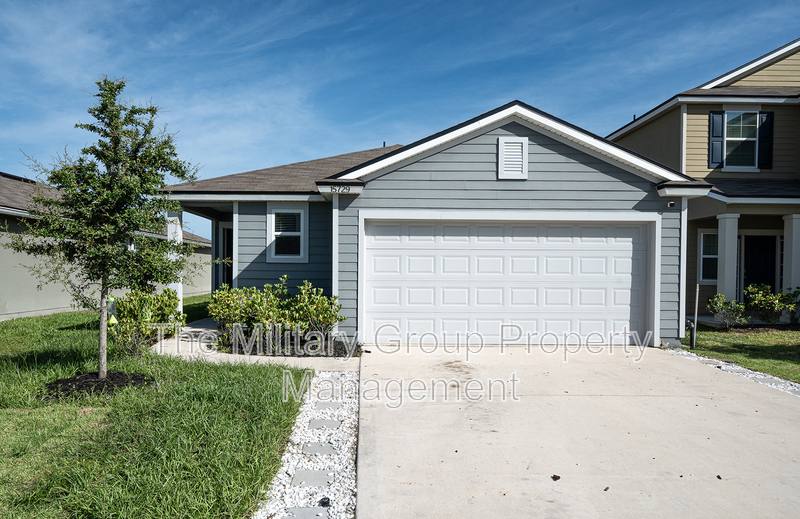 House for rent at 15729 Equine Gait Dr, Jacksonville, FL 32234