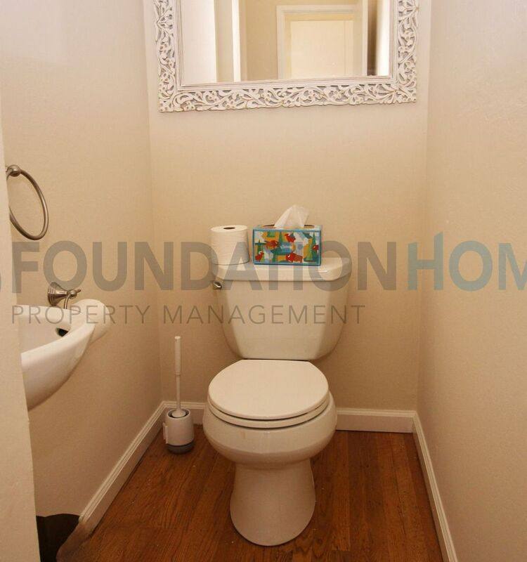 House for rent at 140 Redwood Rd, Fairfax, CA 94930