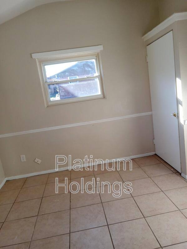 Apartment for rent at 1057 Neville Ave, Akron, OH 44306