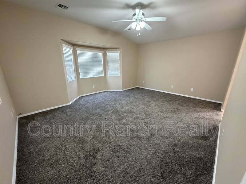 House for rent at 2460 Topanga Dr, Bullhead City, AZ 86442