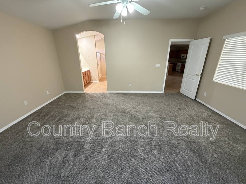 House for rent at 2460 Topanga Dr, Bullhead City, AZ 86442
