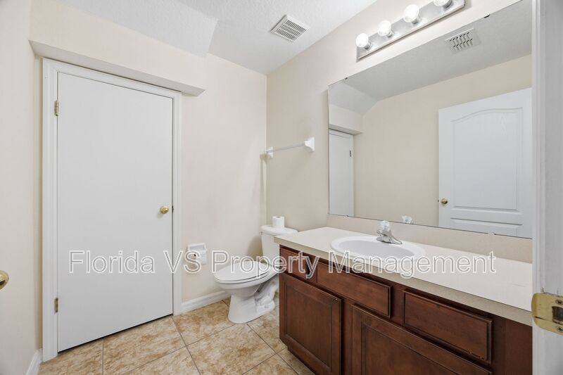 Townhouse for rent at 1995 Estancia Circle, Kissimmee, FL 34741