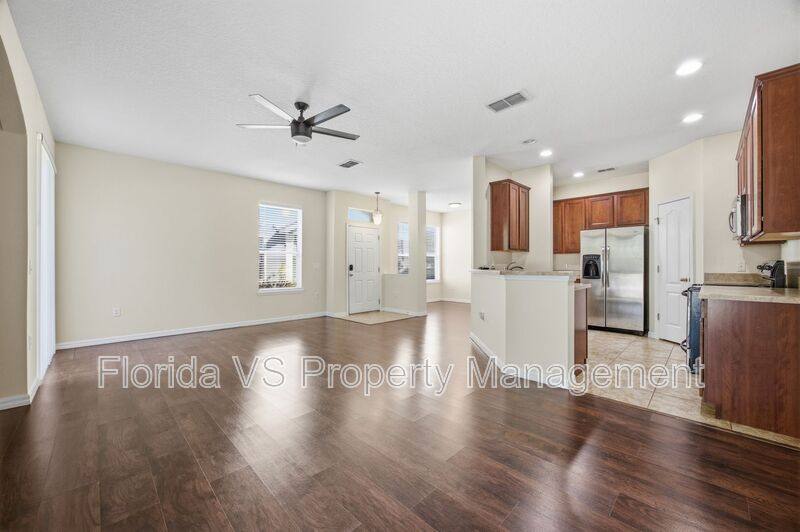 Townhouse for rent at 1995 Estancia Circle, Kissimmee, FL 34741