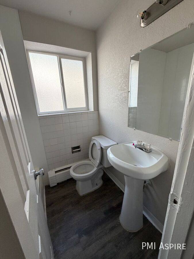 Apartment for rent at 1451 Macon St, Aurora, CO 80010