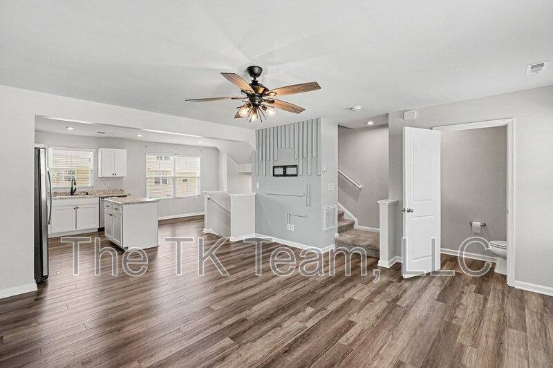 Townhouse for rent at 8036 Lanyard Terrace #1, Charlotte, NC 28269