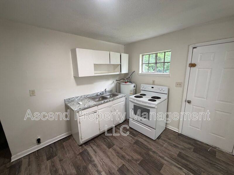 House for rent at 1206 Sholar Ave #A, Chattanooga, TN 37406