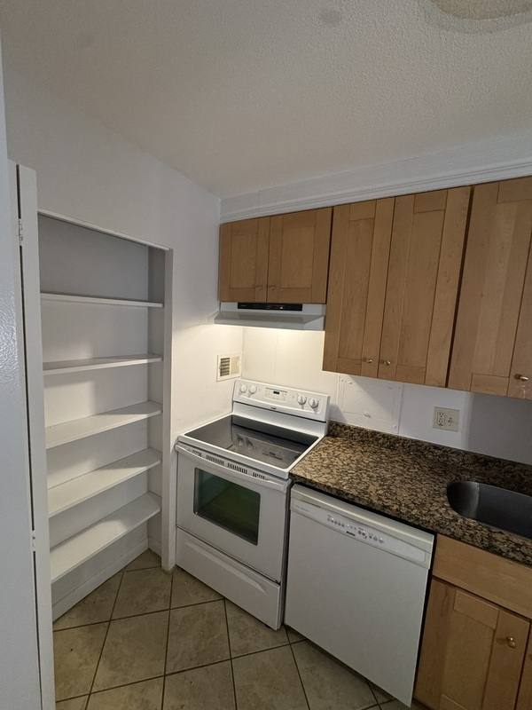 Apartment for rent at 1718 P St NW #218, Washington, DC 20036