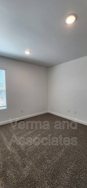 House for rent at 1091 Kentucky Ave, Centerton, AR 72719