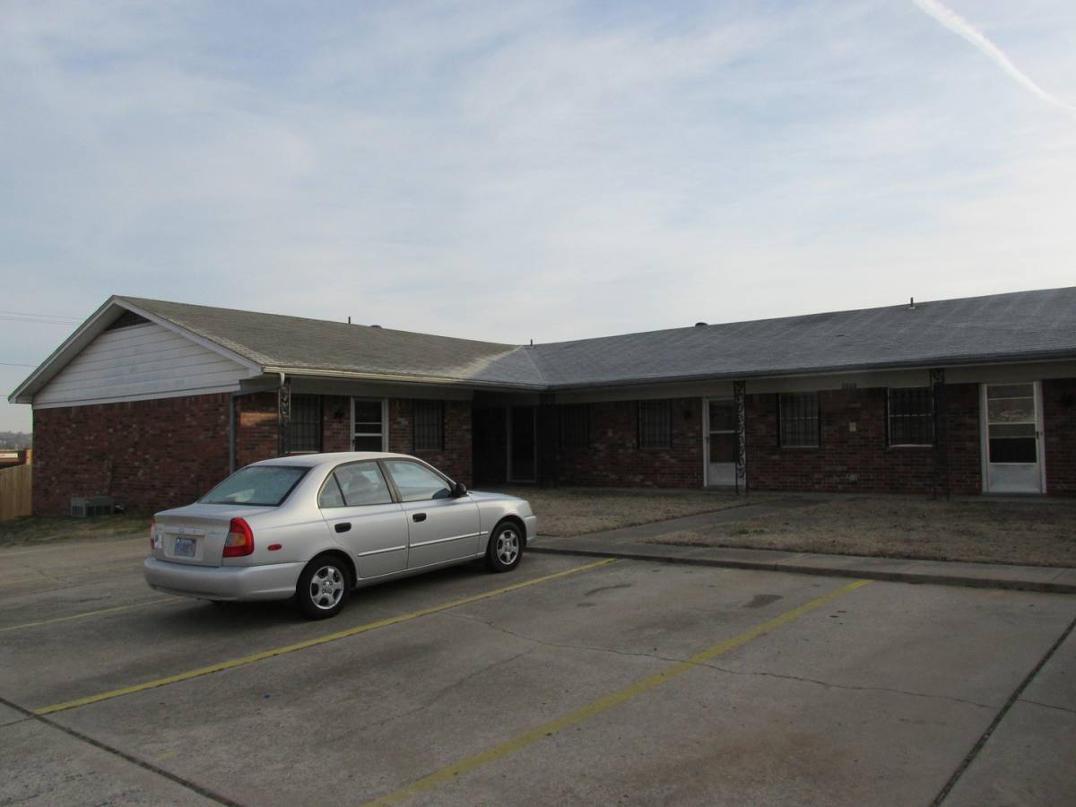 Apartment for rent at 4721 S 10th St, Fort Smith, AR 72903