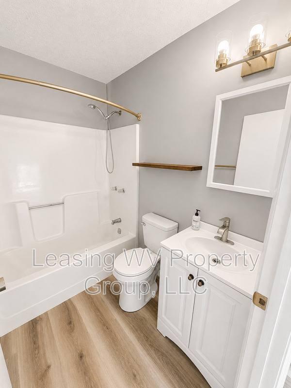 Apartment for rent at 203 Poplar Fork Rd #D, Scott Depot, WV 25560