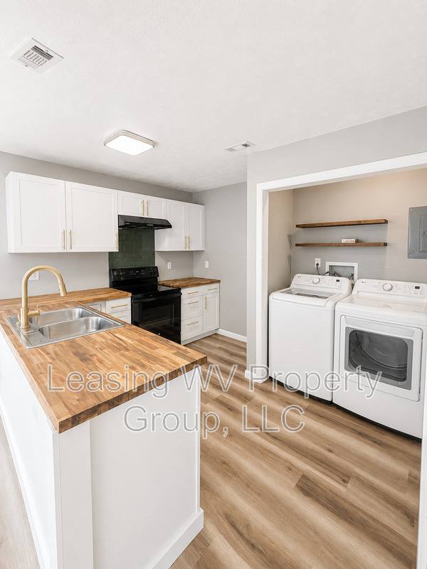 Apartment for rent at 203 Poplar Fork Rd #D, Scott Depot, WV 25560