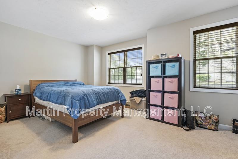 Townhouse for rent at 4 Fairview St #10-1, North Chelmsford, MA 01863