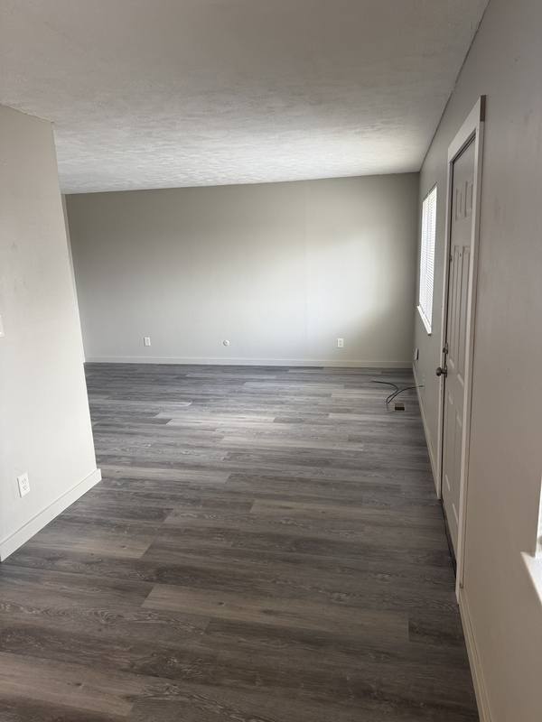 Apartment for rent at 908 E 17th Ave #E1, Hutchinson, KS 67501