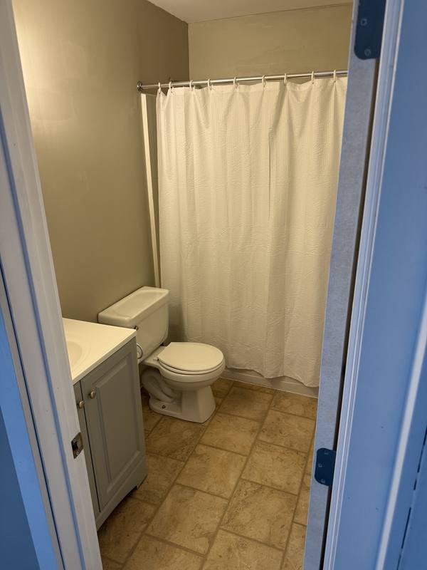 Apartment for rent at 908 E 17th Ave #E1, Hutchinson, KS 67501