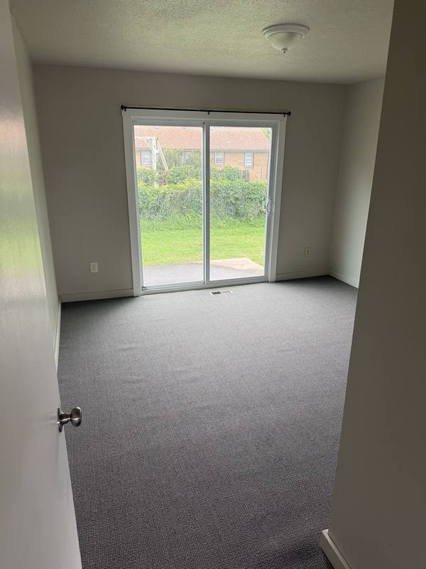 Apartment for rent at 908 E 17th Ave #E1, Hutchinson, KS 67501