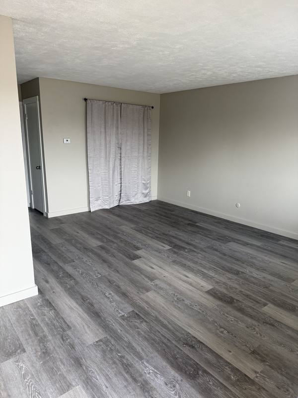 Apartment for rent at 908 E 17th Ave #E1, Hutchinson, KS 67501