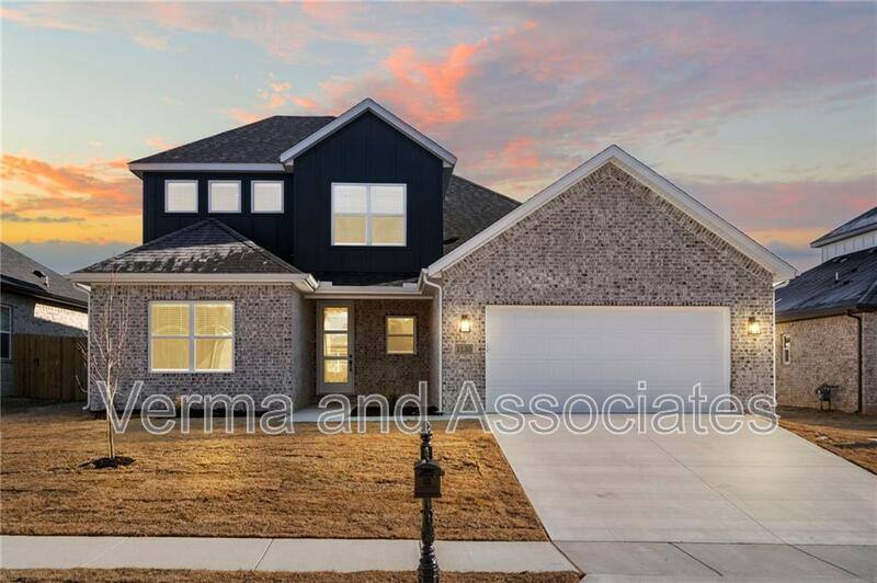 House for rent at 1051 Whistler St, Centerton, AR 72719