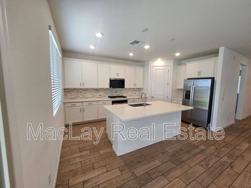 House for rent at 22815 E Watford Dr, Queen Creek, AZ 85142