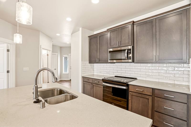 Apartment for rent at 1231 N Tschirley St #1, Greenacres, WA 99016