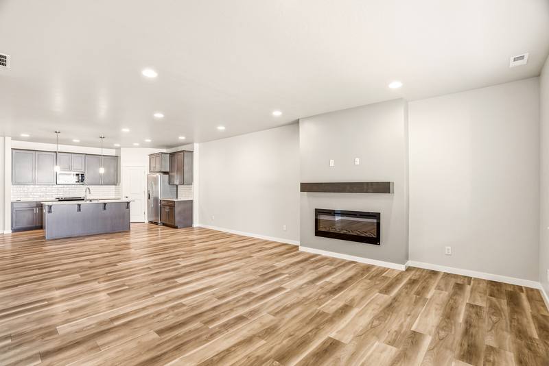 Apartment for rent at 1231 N Tschirley St #1, Greenacres, WA 99016