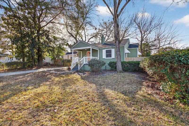 House for rent at 1919 Greenwood St, Savannah, GA 31404