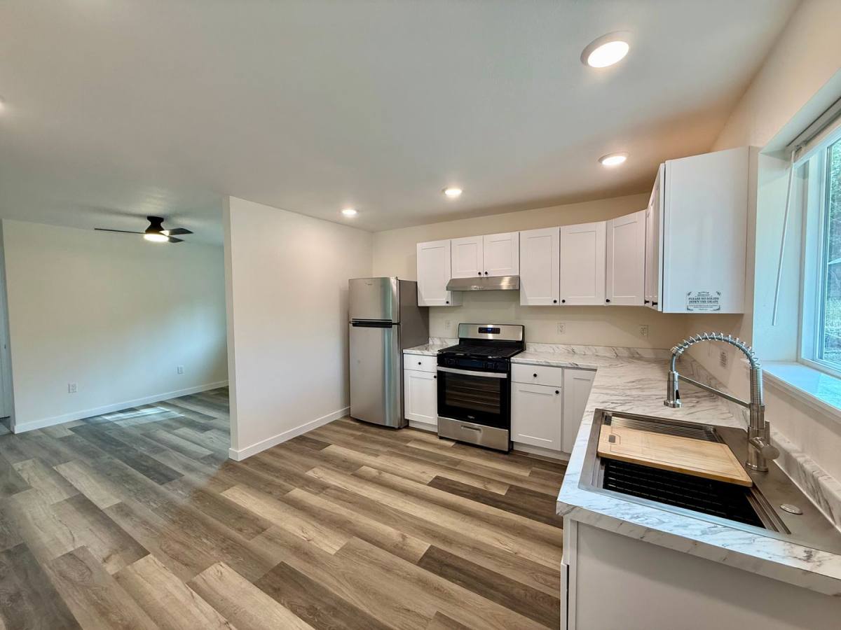 Apartment for rent at 37290 Bings Landing, Sterling, AK 99672