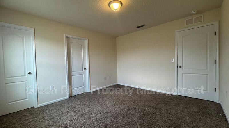 Townhouse for rent at 8068 Echo Springs Rd, Jacksonville, FL 32256