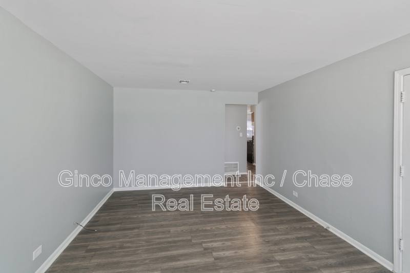 Apartment for rent at 444 W Hickory #2A, Chicago Heights, IL 60411