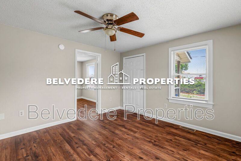 House for rent at 104 S Raleigh St, Greensboro, NC 27401